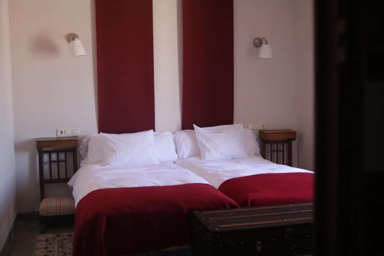 Hotel Villa Maria Fuentes de Bejar Luaran gambar